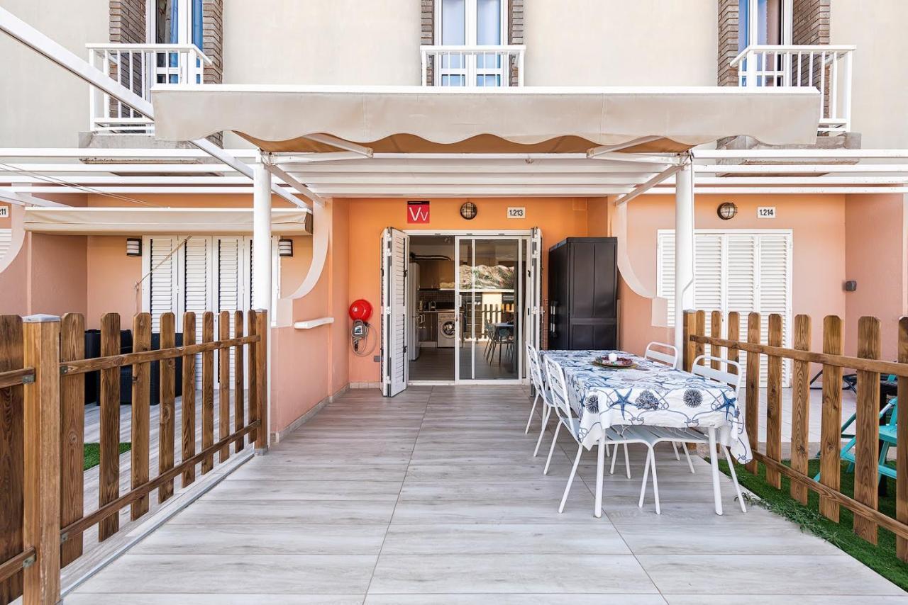 מספאלומס Bungalow En Campo Internacional מראה חיצוני תמונה